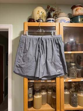 Nike Men's Dri-FIT Stride 7-Inch Brief-Lined Running Shorts Smoke Grey XXL